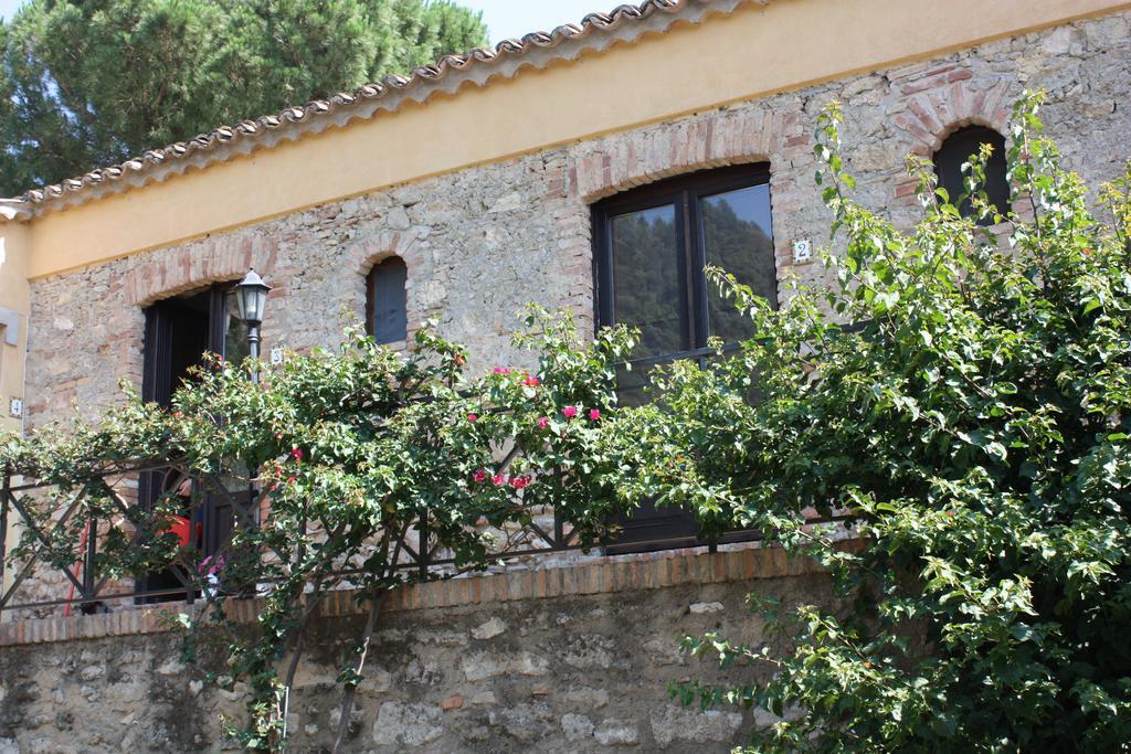 Santa Severina Azienda Agrituristica Biologica Il Querceto מראה חיצוני תמונה