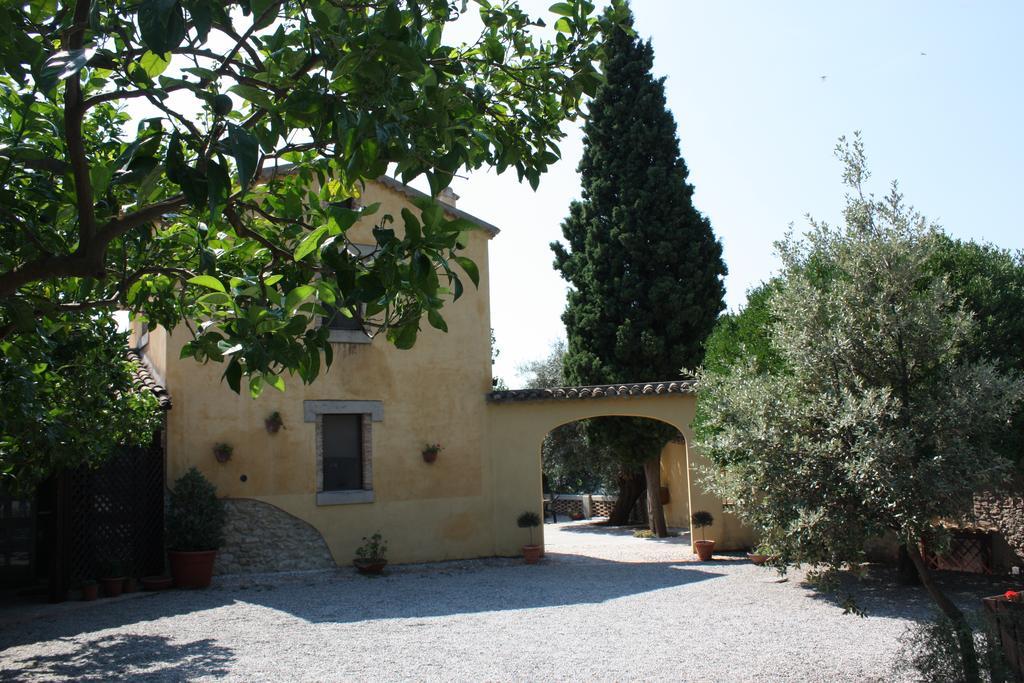 Santa Severina Azienda Agrituristica Biologica Il Querceto מראה חיצוני תמונה