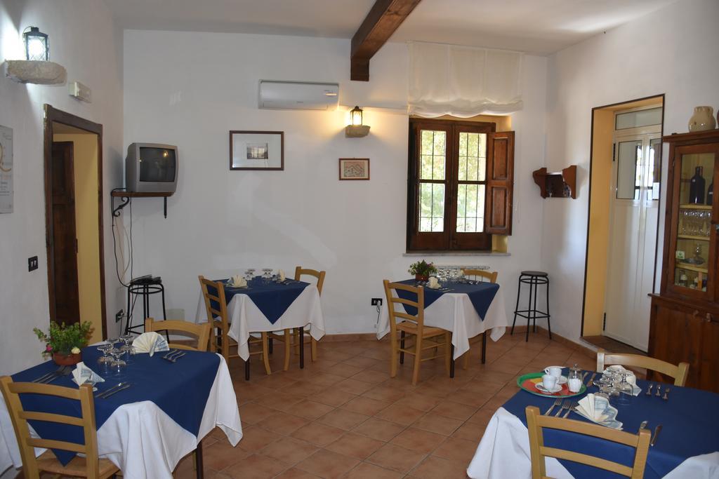 Santa Severina Azienda Agrituristica Biologica Il Querceto מראה חיצוני תמונה